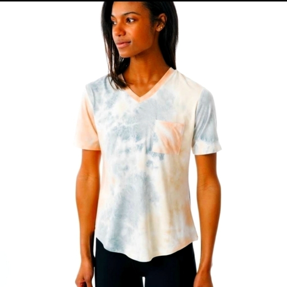 + Zyia Active Hendrix Dusk Go to pocket tie dye short sleeve tshirt - Picture 1 of 7